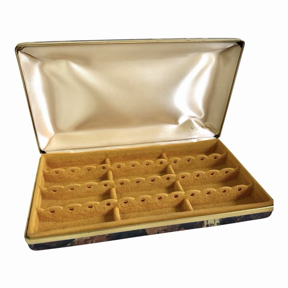 Vintage 1970s Mele Travel Jewelry Storage Hard Case Box Clamshell 18pr Earrings